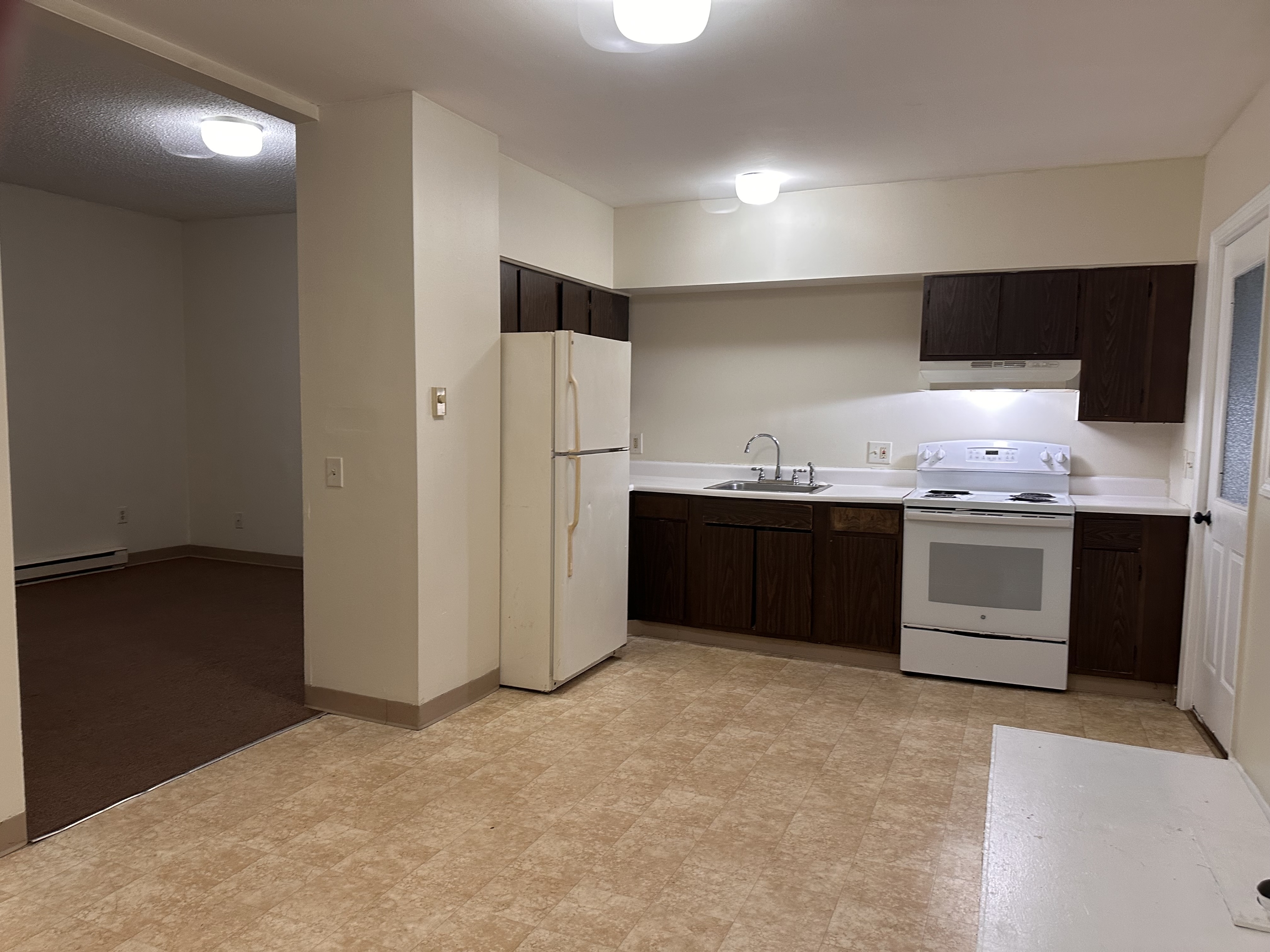 12 Knox ST Apt3